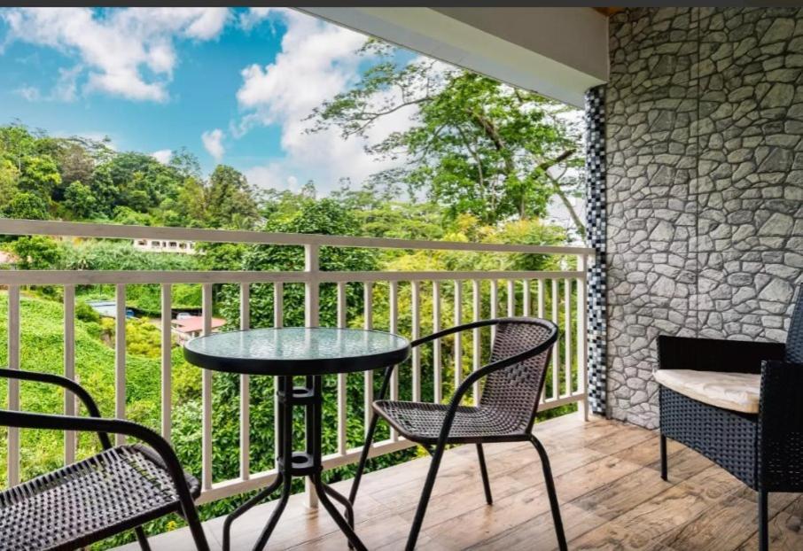 Paradise Breeze Apartment Misere Exterior photo